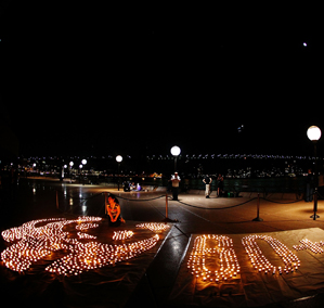 Earth Hour 2012: Sydney Candle Mur © Getty Images / WWF-Aus